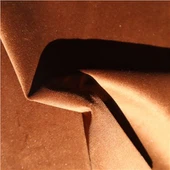 Tecido de veludo marrom